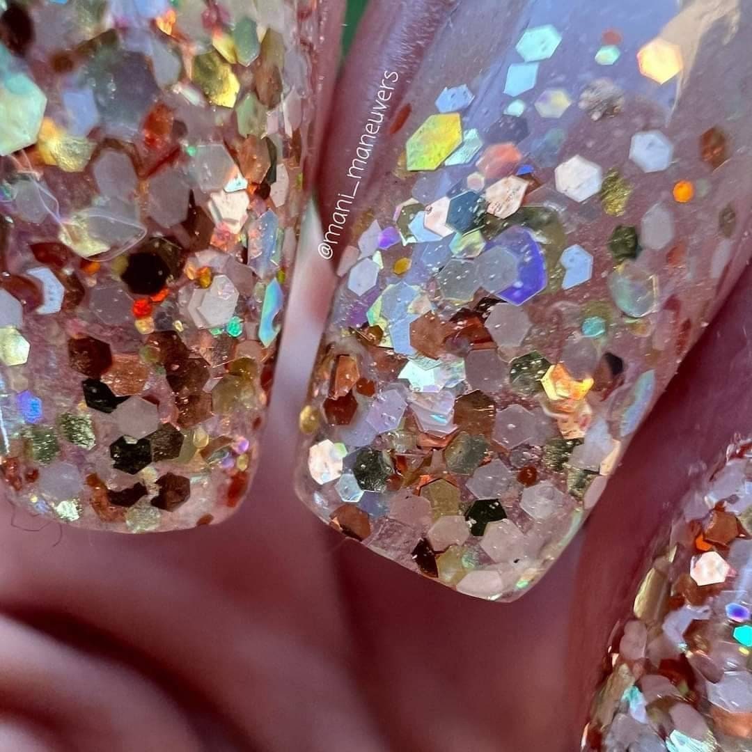 Nude Beach / Gold holographic, Iridescent, Opal Glitter / Acrylic Nail Dip Powder