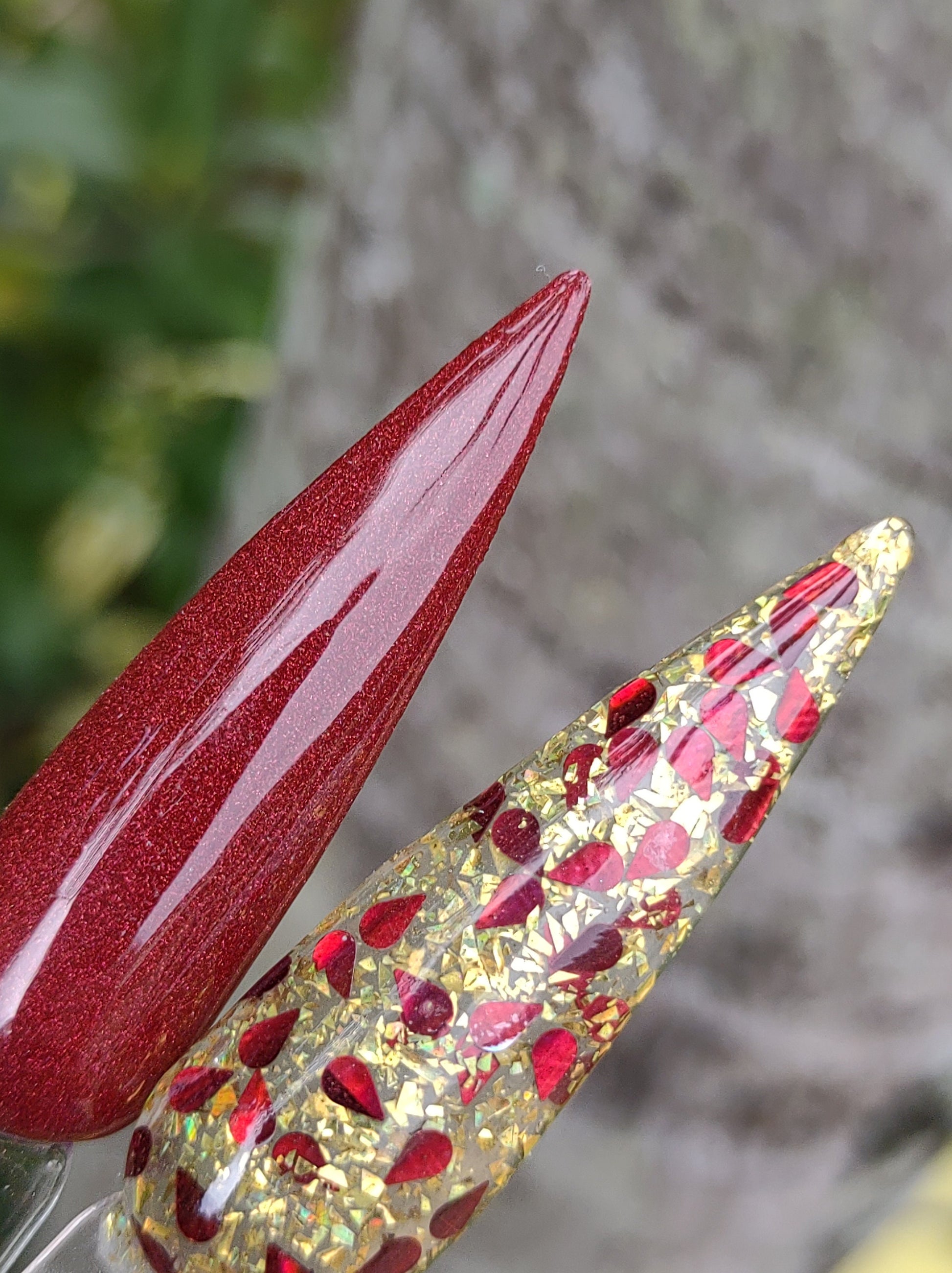 Burning Desire Set / Burning Desire Gold Glitter / Deep Blood Red Drip Glitters in Gold Flakes / Seductress Reflections / Acrylic Nail Dip