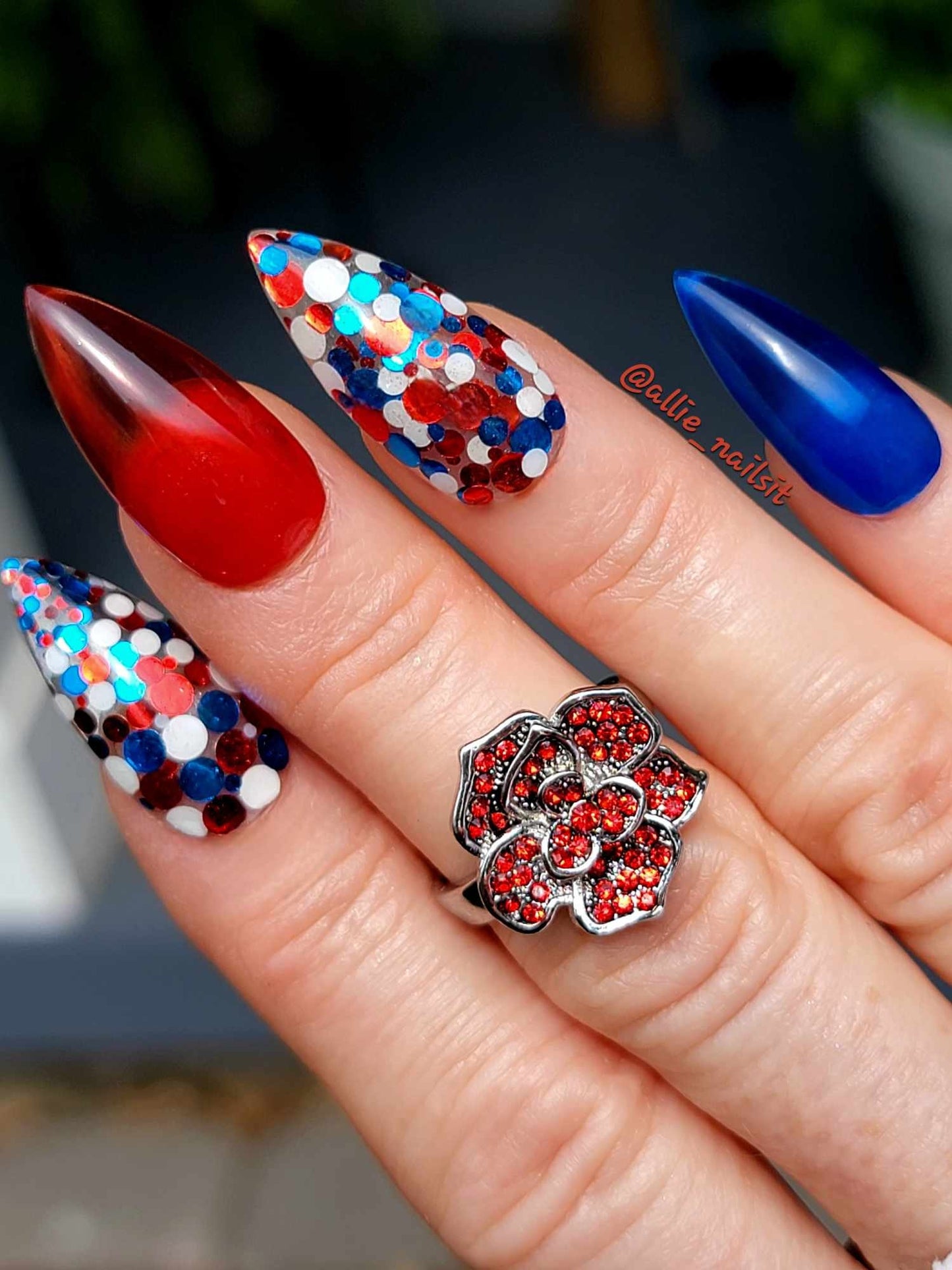 Cabernet Celebration Mani | Red & Blue Jelly | Spangled Banner Dot Glitter Dip | HEMA, HPMA, TPO, 30 Free uv/led | 15ml | Soak Off |