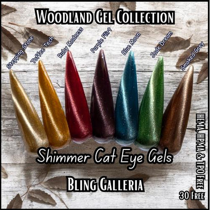 Blue Moon Shimmer Cat Eye Gel Mani | Woodland Collection | HEMA, HPMA, TPO Free | uv/led | Nail Gel